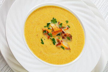 Kanttarellikeitto Finnish Chanterelle Soup in bowl