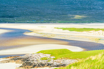 Picturesque empty white sand Luskentyre beach, Isle of Harris, Scotland
