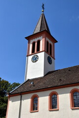 Fototapeta na wymiar Ehemalige Stadtkirche in Sulzburg