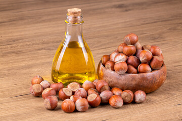 Shelled hazelnuts and hazelnut oil