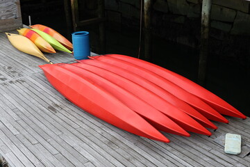 red canoes