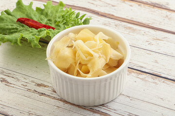 Marinated white ginger in the bowl