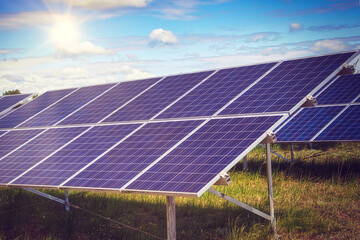 Elektrizität - Photovoltaik - Solar - Environment- Ecology - Solar System - Energy - Electric - Alternative - Klimaneutral - High quality photo