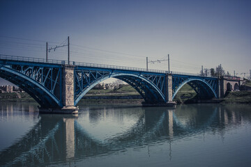 Fototapeta na wymiar Railway Bridge
