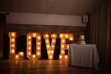 Love sign with wedding cake