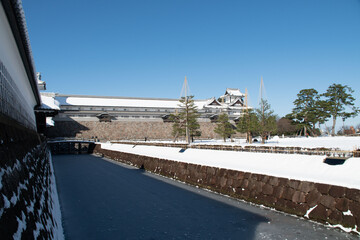 冬の金沢城
