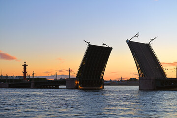 Palace Bridge, road- and foot-traffic bascule bridge, spans Neva River in Saint Petersburg at white night