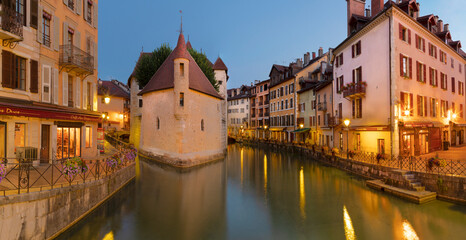 Fototapeta na wymiar ANNECY, FRANCE - JULY 11, 2022: The old town at dusk.