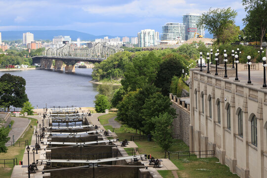 Alexandra Images Browse 2,137 Stock Photos, Vectors, and Video