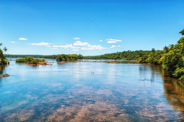 Fototapeta na wymiar river in Iguacu National Park, Argentina