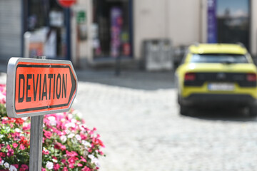 circulation travaux chantier deviation traffic fleche flechage auto voiture