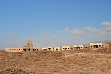 EDIFICIOS EN RUINAS EN EL SUR DE LA ISLA DE TENERIFE