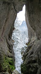 Fototapeta na wymiar Cave in the mountains