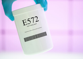 Packaging with nutritional supplements E572 anti-caking agent