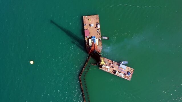 Double pontoons pile driving of jetty-3