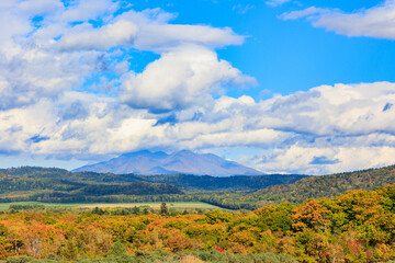 紅葉する斜里岳「秋の北海道」