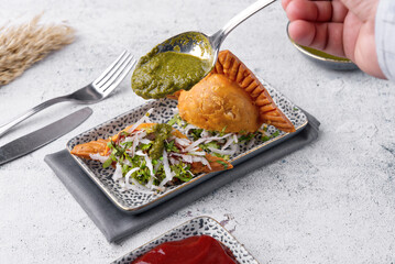 Shahi Samosa 