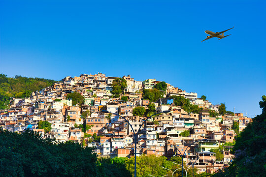 「ファヴェーラ」の画像 8,856 件の Stock 写真、ベクターおよびビデオ Adobe Stock