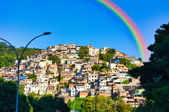 「ファヴェーラ」の画像 8,856 件の Stock 写真、ベクターおよびビデオ Adobe Stock