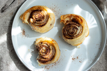 Blätterteig Zimtschnecken