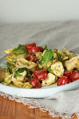 Tortellini Salat