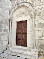 Ferrazzano - Ingresso della Chiesa di Santa Maria Assunta