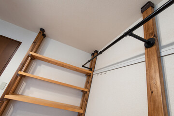 賃貸でのDIY 突っ張り棚とハンガーラック