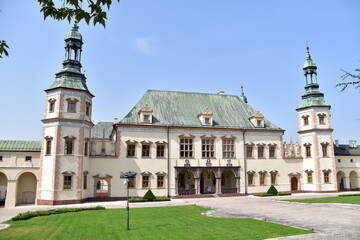 Barokowy zamek pałac biskupi w Kielcach - obrazy, fototapety, plakaty
