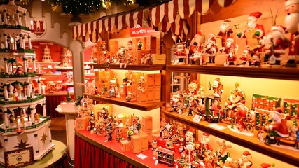 Fototapeta premium Inside specialist Christmas store