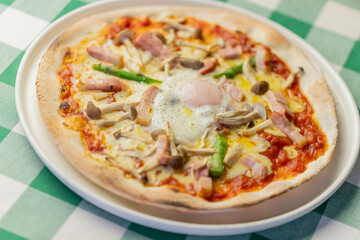 ビスマルクピッツァ