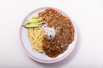 ジャージャー麺