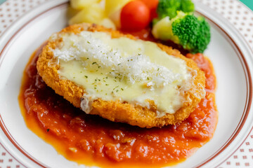チーズカツレツ