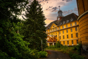 Haus der Offiziere - Wünsdorf - Zossen  - Deutschland - Brandenburg - Verlassener Ort - Urbex /...
