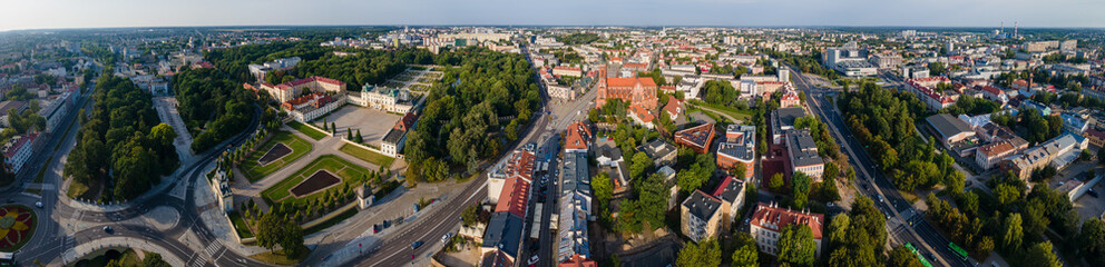 Fototapeta na wymiar View from the drone on the Branicki Palace and the Parish Church in Bialysok.Panorama of the city of Bialystok.