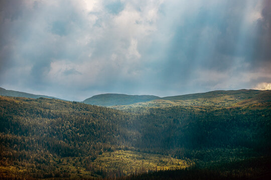 rainbow in the mountains, &aring;re.j&auml;mtland. norrland sverige sommar &aring;rstid,sweden