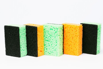 Different colors of kitchen sponges for housewives in the kitchen