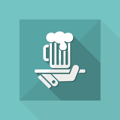 Waiter serving beer icon