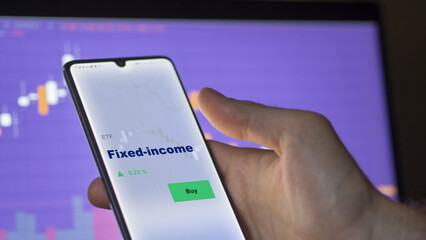 ETF à revenus fixes, fonds à dividende constants