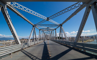 Fototapeta na wymiar ponte pênsil a ponte Hercílio Luz da cidade de Florianópolis estado de Santa Catarina Brasil florianopolis