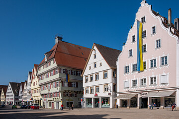 Fototapeta na wymiar Biberach an der Riß, Hausfassaden am Marktplatz