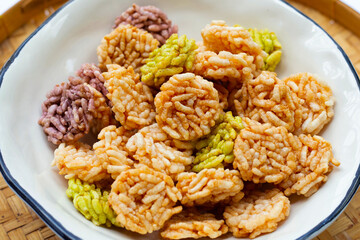 Thai sweet crispy rice cakes