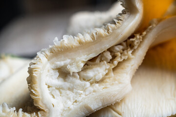 Primer plano de mondongo crudo 