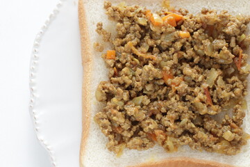 mince pork curry on toast for breakfast 