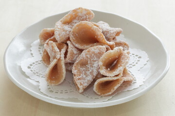 Japanese snack food, wagashi plum favor chips