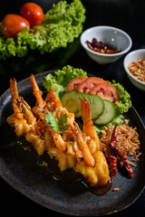 Fried Shrimp with Tamarind Sauce