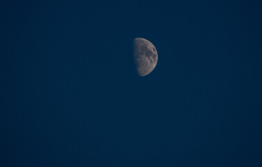 lune