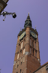 Fototapeta na wymiar clock tower against the sky