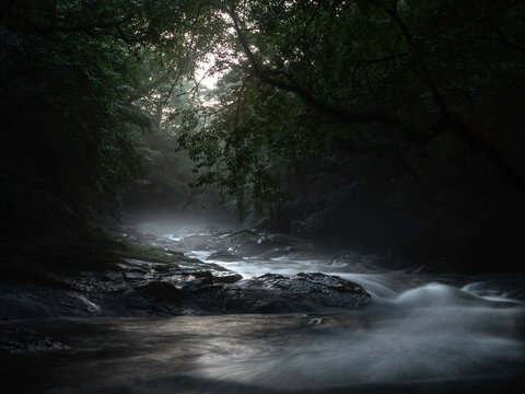 不気味 Images Browse 6 6 Stock Photos Vectors And Video Adobe Stock