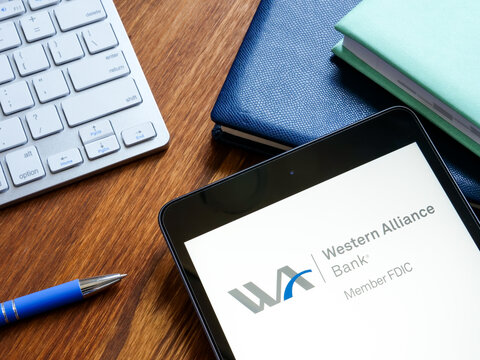 KYIV, UKRAINE - July 06, 2022. Tablet with Western Alliance Bank logo.
