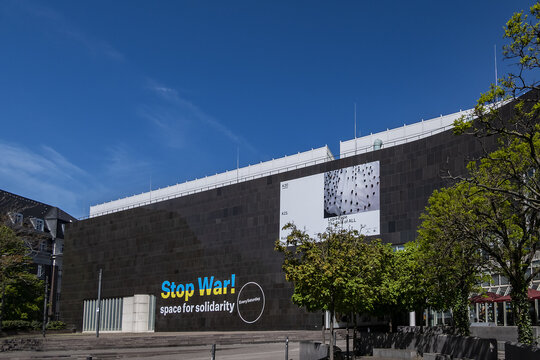 View of Museum Kunstsammlung K20 (Art Collection K20) building on Grabbeplatz with its distinctive facade of black Bornholm granite, was opened in 1986. DUSSELDORF, GERMANY. APRIL 17, 2022.